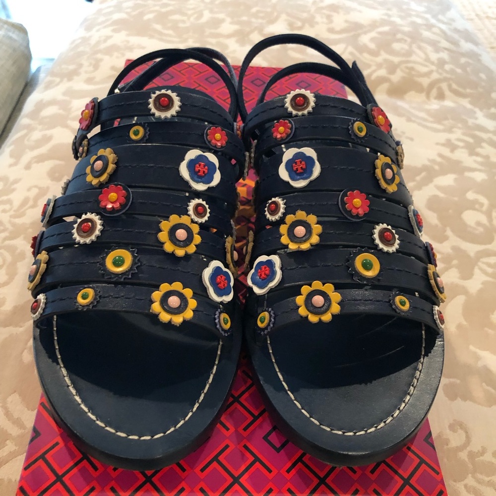 Tory Burch sandals  size 8 navy
